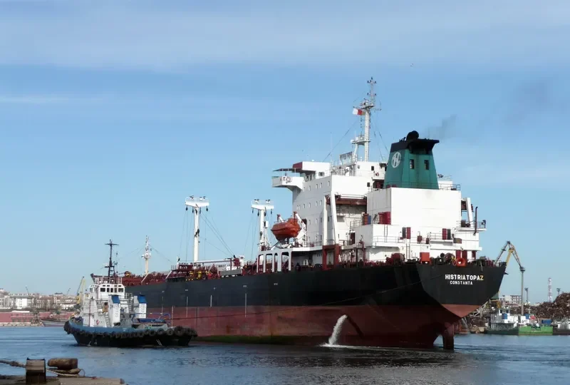 TOPAZ Tanker IMO 8501189 photo 3
