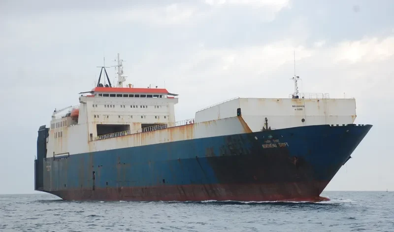 AL FAHIDI 1 Ro-Ro IMO 8501476 photo 4