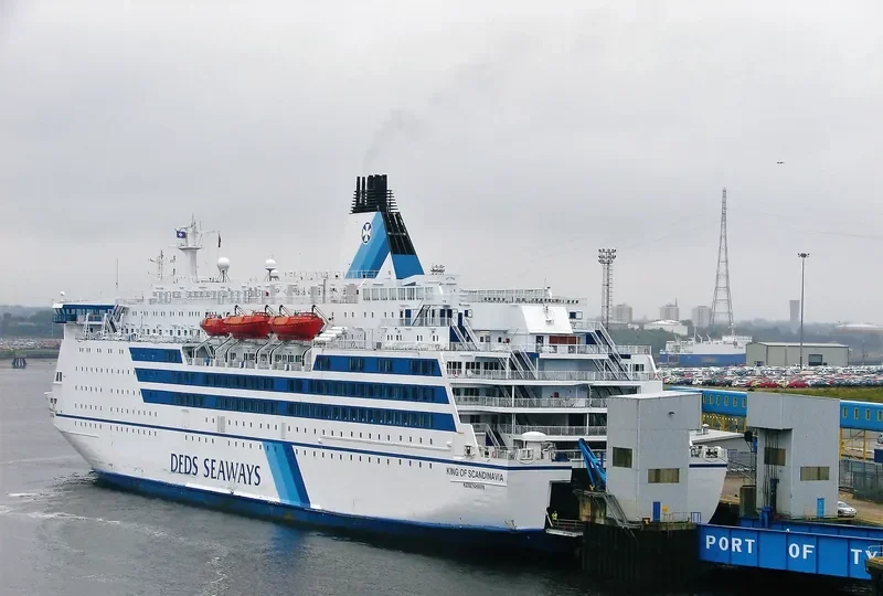 KING SEAWAYS Ro-Ro IMO 8502406 photo 2