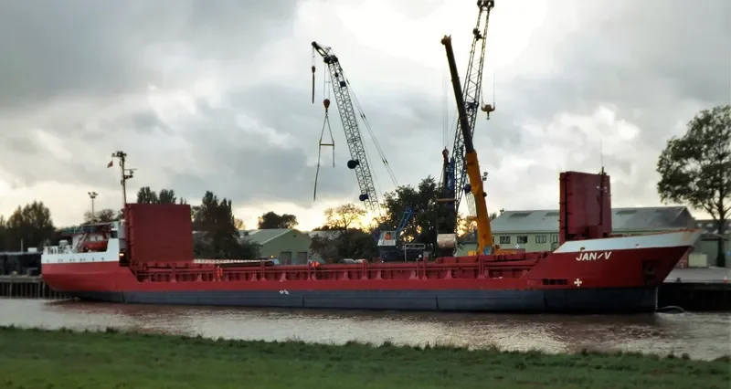 JAN V General Cargo IMO 8504179 photo 5