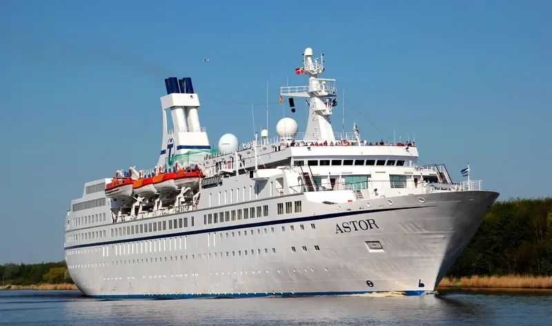 ASTOR Passenger Ship IMO 8506373 photo 6