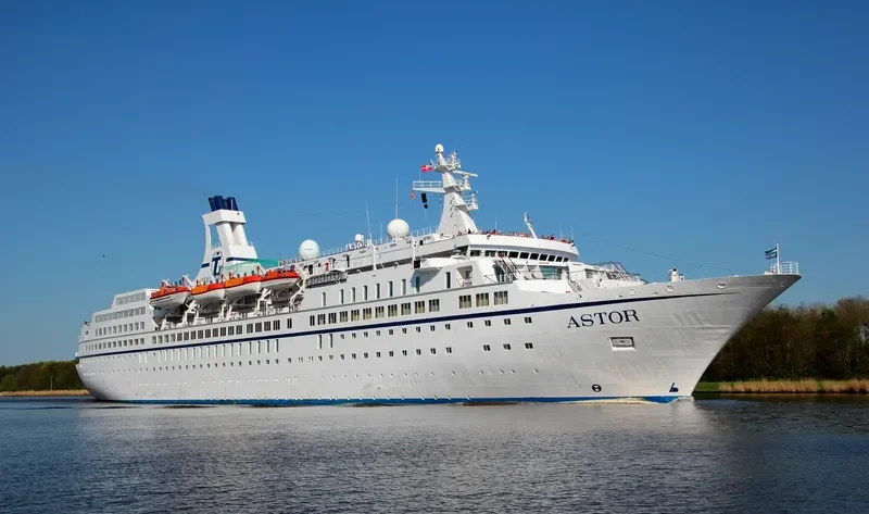 ASTOR Passenger Ship IMO 8506373 photo 7