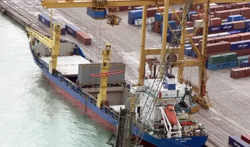 FAS PROVENCE Container Ship IMO 8508436 photo 5