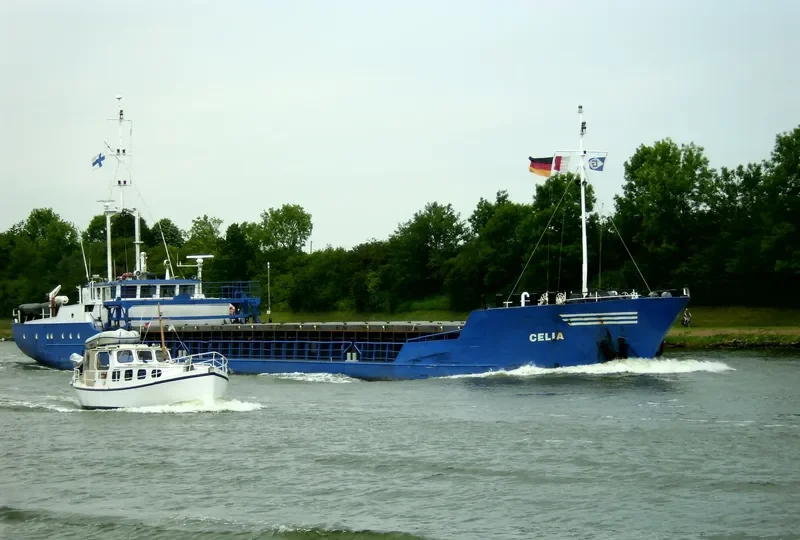 OYA1 General Cargo IMO 8512126 photo 10