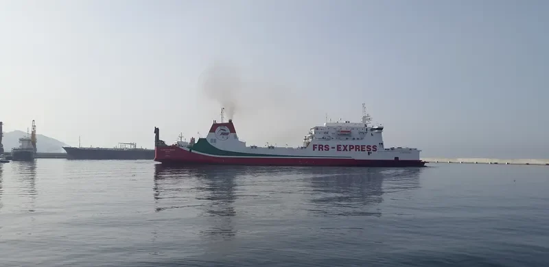 AL ANDALUS EXPRESS Ro-Ro IMO 8512152 photo 8