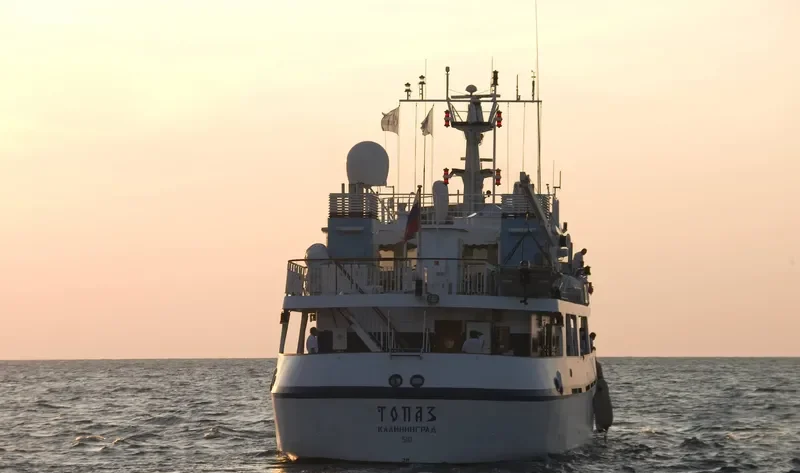 TOPAZ Offshore Vessel IMO 8520953 photo 9