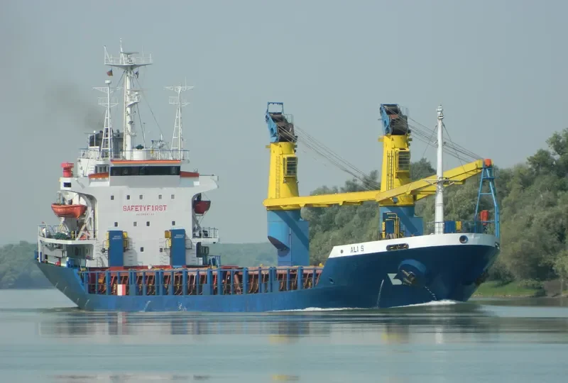 ALI S General Cargo IMO 8520991 photo 5