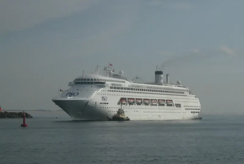 KARNIKA Passenger Ship IMO 8521220 photo 7