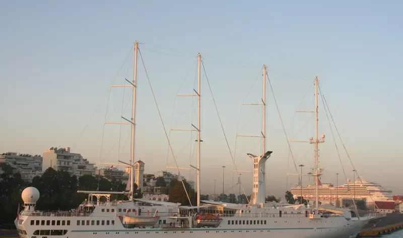 WIND SPIRIT Passenger Ship IMO 8603509 photo 2