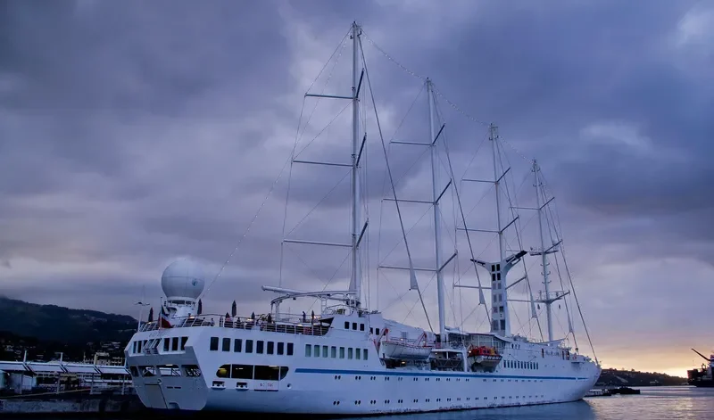 WIND SPIRIT Passenger Ship IMO 8603509 photo 6