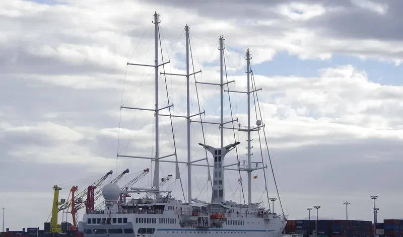 WIND SPIRIT Passenger Ship IMO 8603509 photo 7