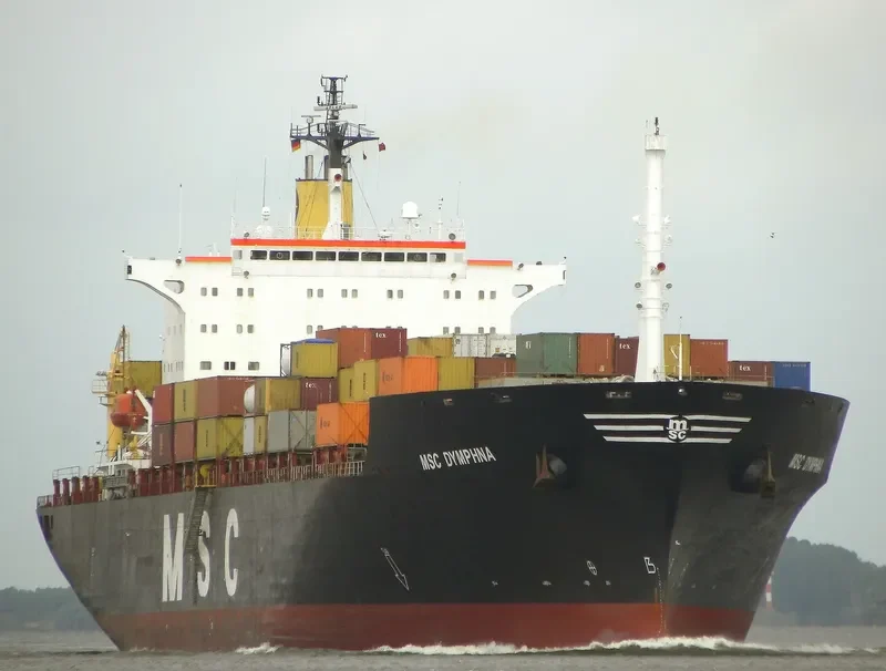 MSC DYMPHNA Container Ship IMO 8608195 photo 9