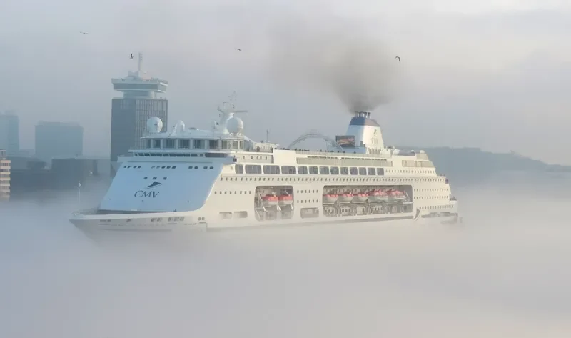 COLUMBUS Passenger Ship IMO 8611398 photo 8