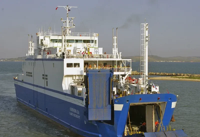 DORIEUS Ro-Ro IMO 8611532 photo 3