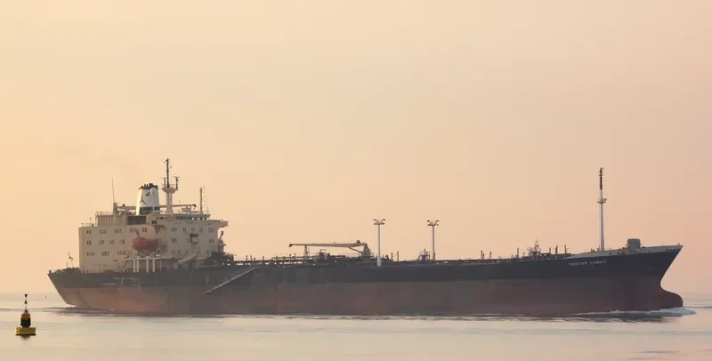 KUWAIT Tanker IMO 8613293 photo 7