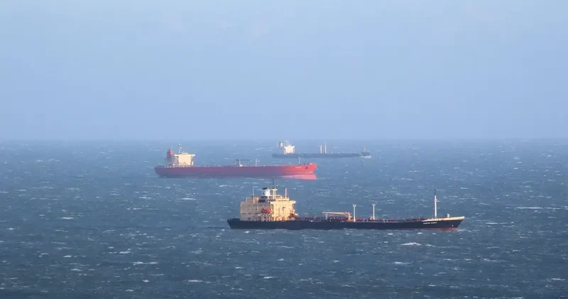 KUWAIT Tanker IMO 8613293 photo 10