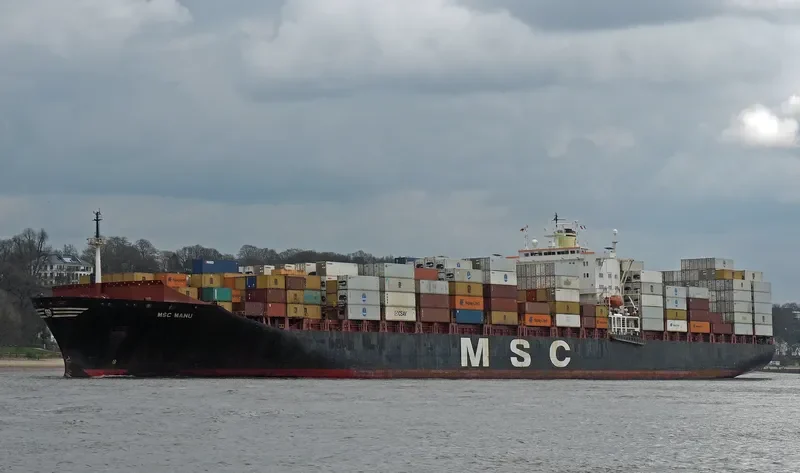 MSC MANU Container Ship IMO 8613322 photo 10