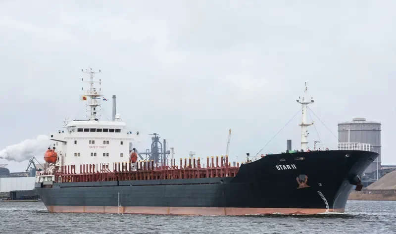 STAR 11 Tanker IMO 8617029 photo 2