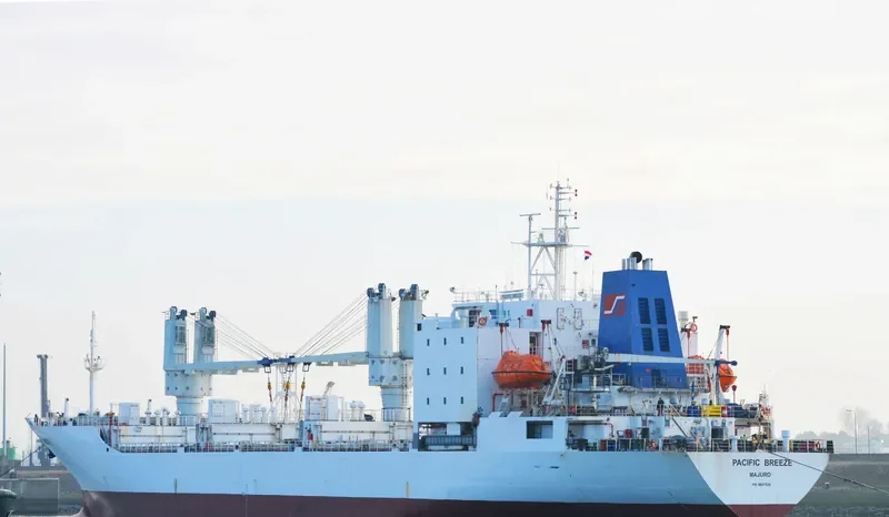 PACIFIC BREEZE General Cargo IMO 8617926 photo 4