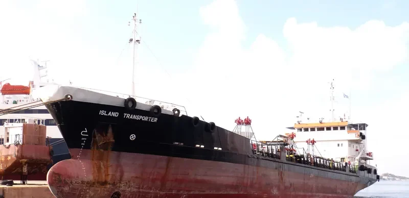 THE TRANSPORTER Tanker IMO 8619003 photo 5
