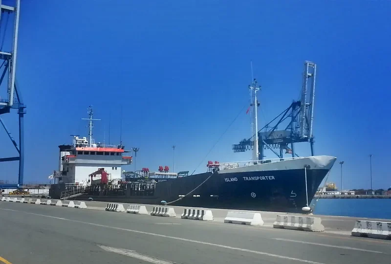 THE TRANSPORTER Tanker IMO 8619003 photo 7