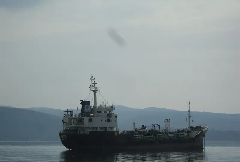 G DONA I Tanker IMO 8619285 photo 5