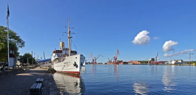 MARIEHOLM Passenger Ship IMO 8634340 photo 7