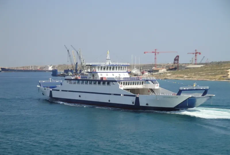 UGLJAN Ro-Ro IMO 8647854 photo 8