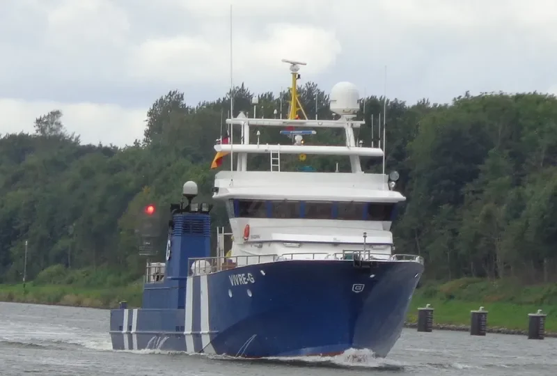 VIVRE G Offshore Vessel IMO 8650904 photo 2