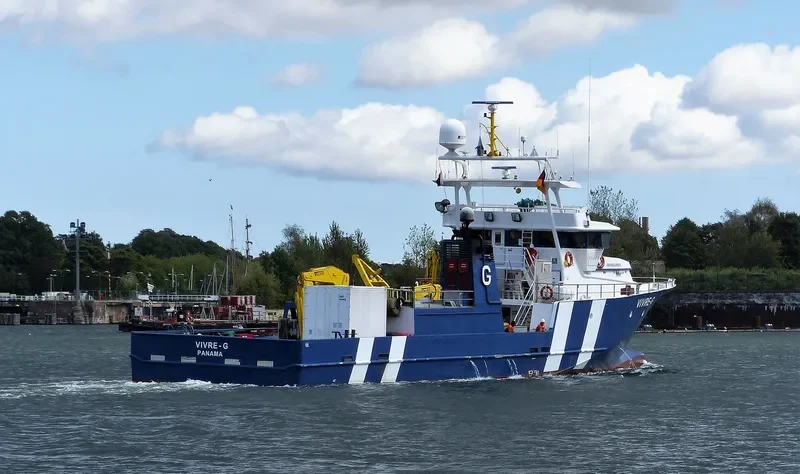 VIVRE G Offshore Vessel IMO 8650904 photo 8