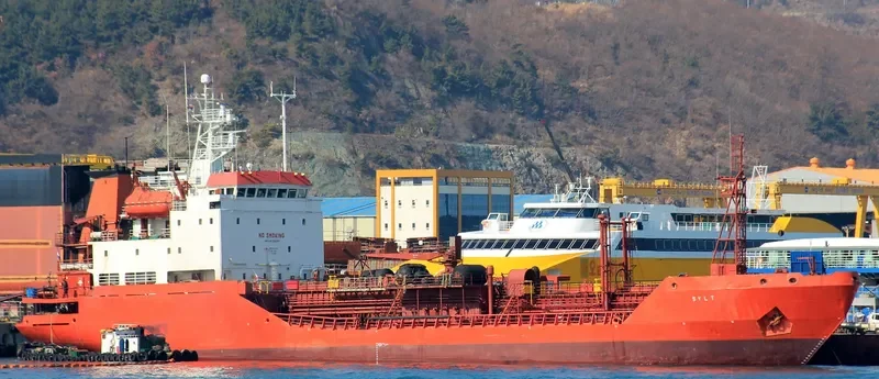 SYLT Tanker IMO 8700137 photo 2