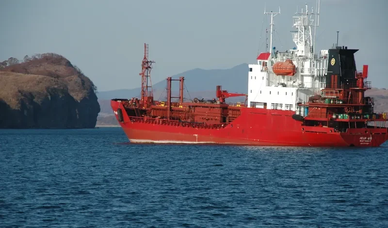 ULISS Tanker IMO 8700163 photo 9