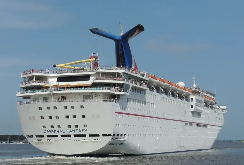 CARNIVAL FANTASY Passenger Ship IMO 8700773 photo 10