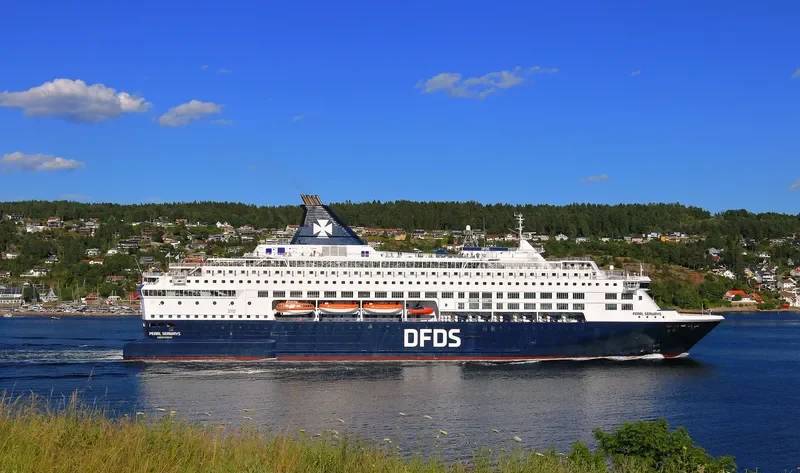 PEARL SEAWAYS Passenger Ship IMO 8701674