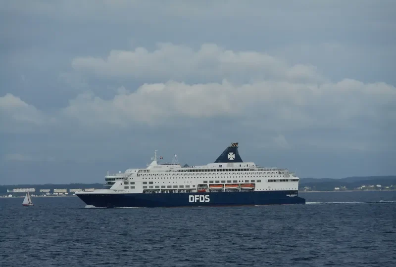 PEARL SEAWAYS Passenger Ship IMO 8701674 photo 3