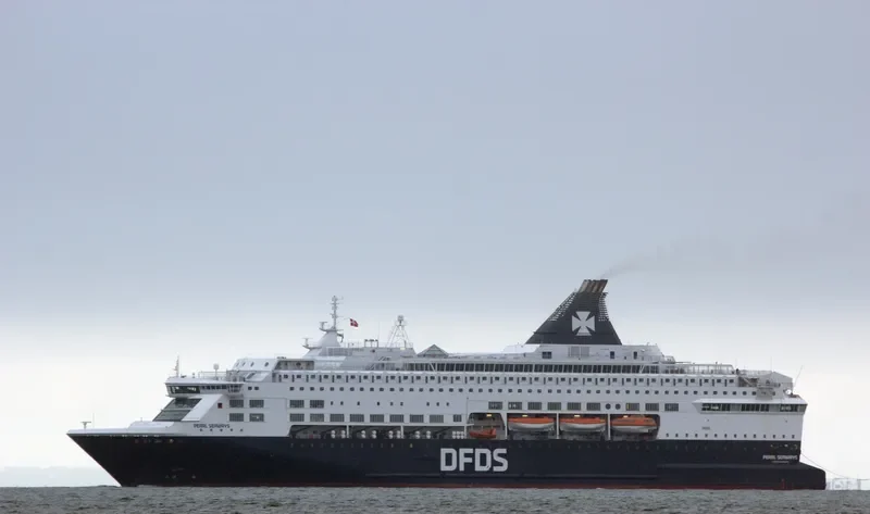 PEARL SEAWAYS Passenger Ship IMO 8701674 photo 10