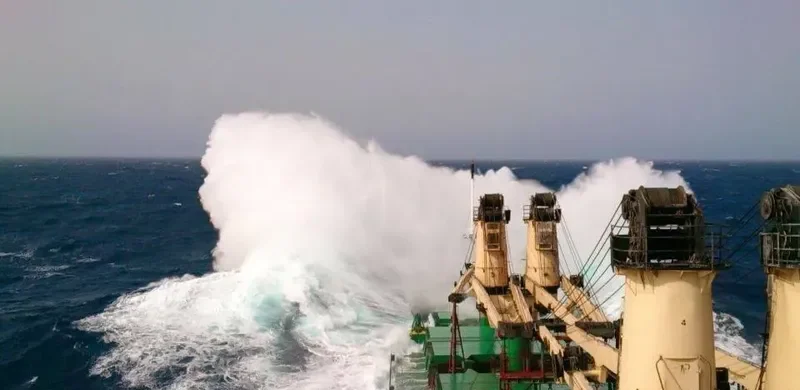 DIAMOND SUN Bulk Carrier IMO 8701923 photo 3