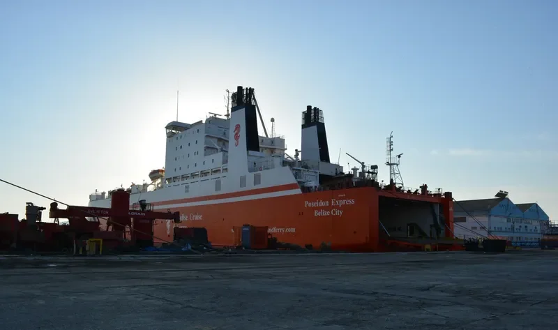 POSEIDON EXPRESS Ro-Ro IMO 8706040 photo 10
