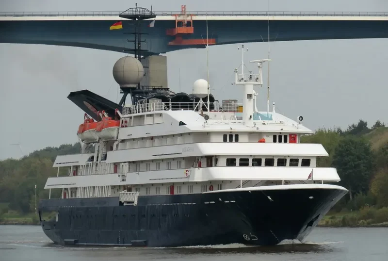 CORINTHIAN Passenger Ship IMO 8708672