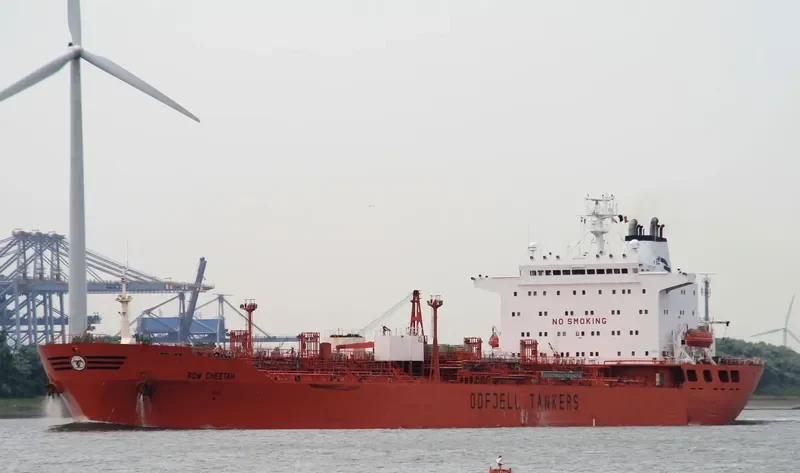 BOW CHEETAH Tanker IMO 8709298 photo 10