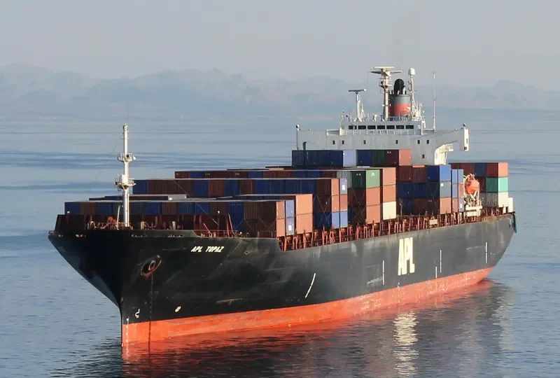 TOPA Container Ship IMO 8710716 photo 4