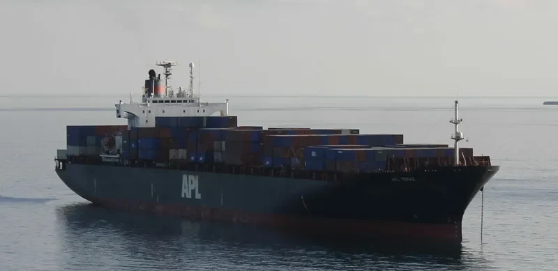 TOPA Container Ship IMO 8710716 photo 5