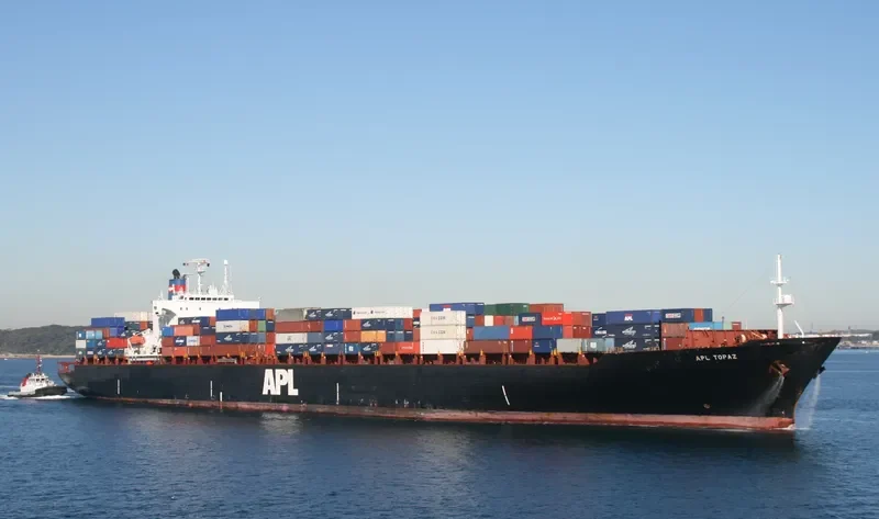 TOPA Container Ship IMO 8710716 photo 7