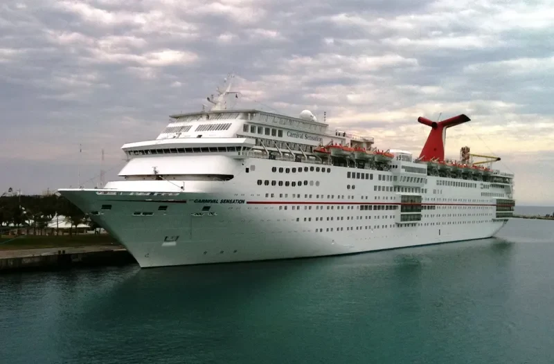 CARNIVAL SENSATION Passenger Ship IMO 8711356 photo 8