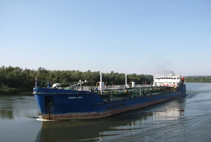 SAMARA CITY Tanker IMO 8711966 photo 5
