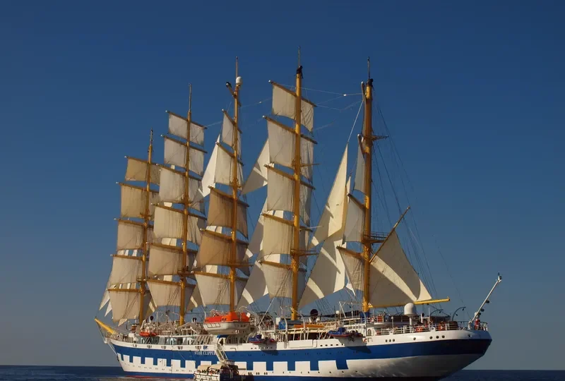 ROYAL CLIPPER Passenger Ship IMO 8712178 photo 2