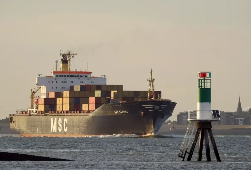 MSC SABRINA Container Ship IMO 8714205 photo 2