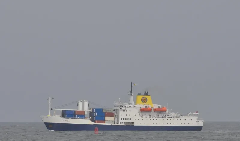 ST HELENA Passenger Ship IMO 8716306 photo 4