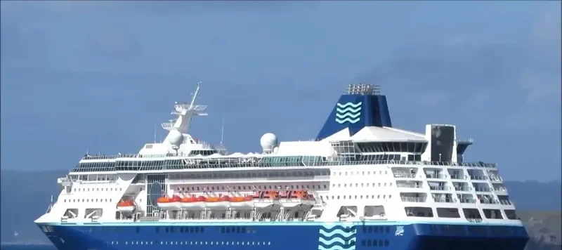 EMPRESS OF THE SEAS Passenger Ship IMO 8716899 photo 4