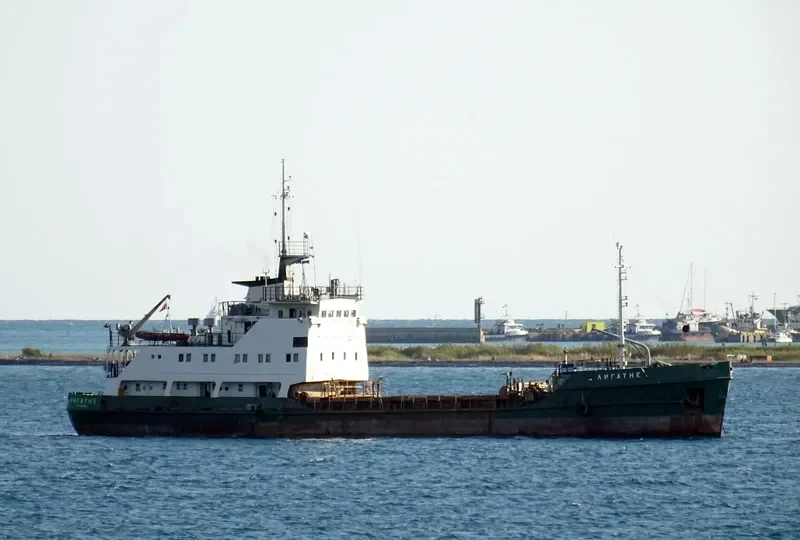 LIGATNE General Cargo IMO 8723440 photo 2